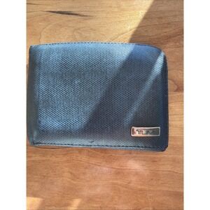 Tumi 271410 Men's‎ Bifold Wallet Ballistic Nylon Leather Trim Black